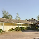 Hotel Logis Val De Vienne 3*