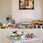 Hotel Logis Val De Vienne
