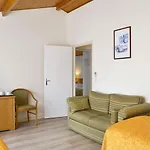 Hotell Logis Val De Vienne Le Vigeant
