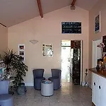 Logis Val De Vienne Hotel Le Vigeant