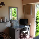 Hotel Logis Val De Vienne
