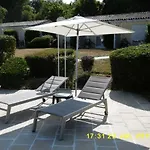 Logis Val De Vienne 3*