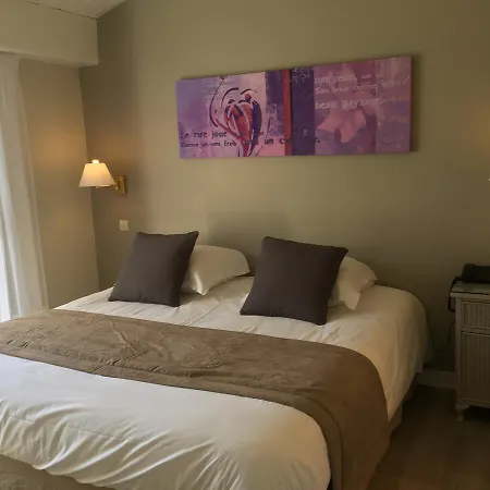 Ξενοδοχείο Logis Val De Vienne Le Vigeant