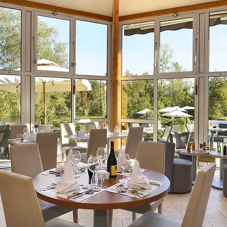 Ξενοδοχείο Logis Val De Vienne 3*