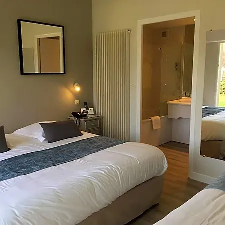 Logis Val De Vienne 3* Le Vigeant