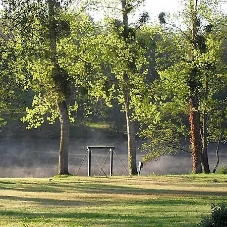 Logis Val De Vienne 3*