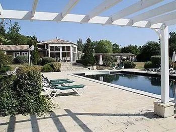Hotell Logis Val De Vienne