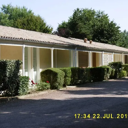 Ξενοδοχείο Logis Val De Vienne 3*
