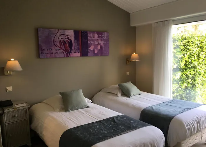 Logis Val De Vienne Hotel Le Vigeant