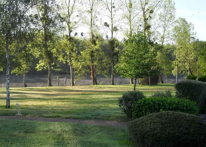 Hotel Logis Val De Vienne